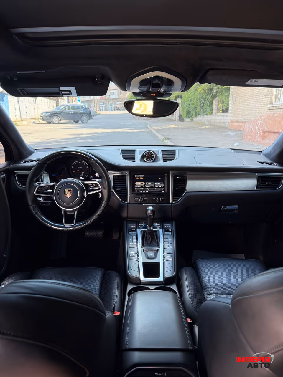 Porsche Macan - фото 8