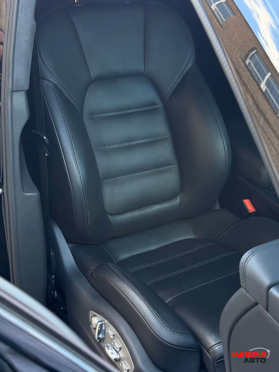 Porsche Macan - фото 20