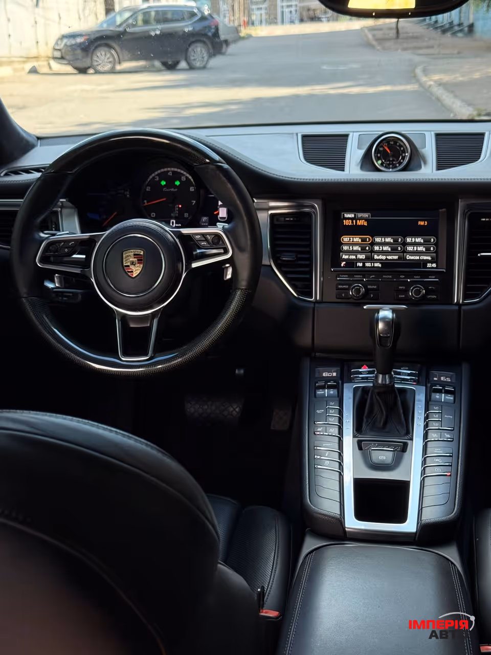 Porsche Macan - фото 18