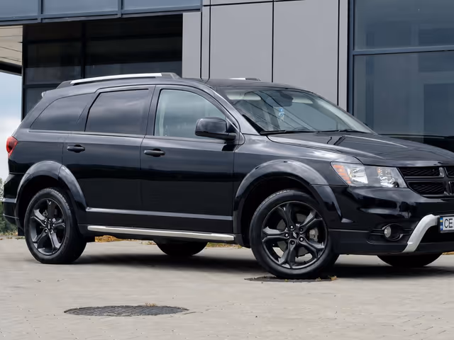 Dodge Journey - фото 1