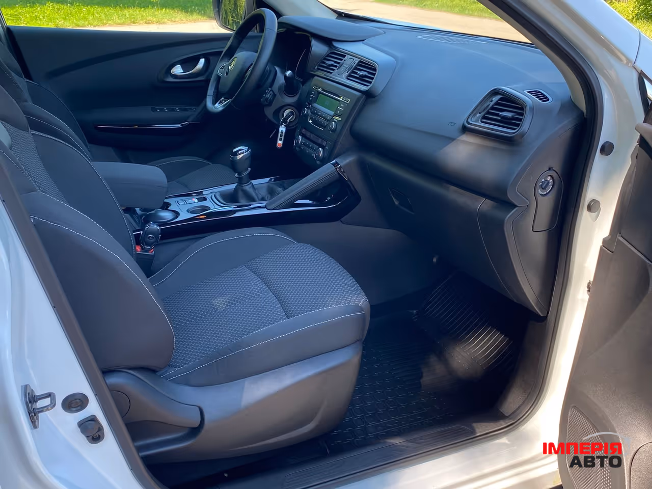 Renault Kadjar - фото 21