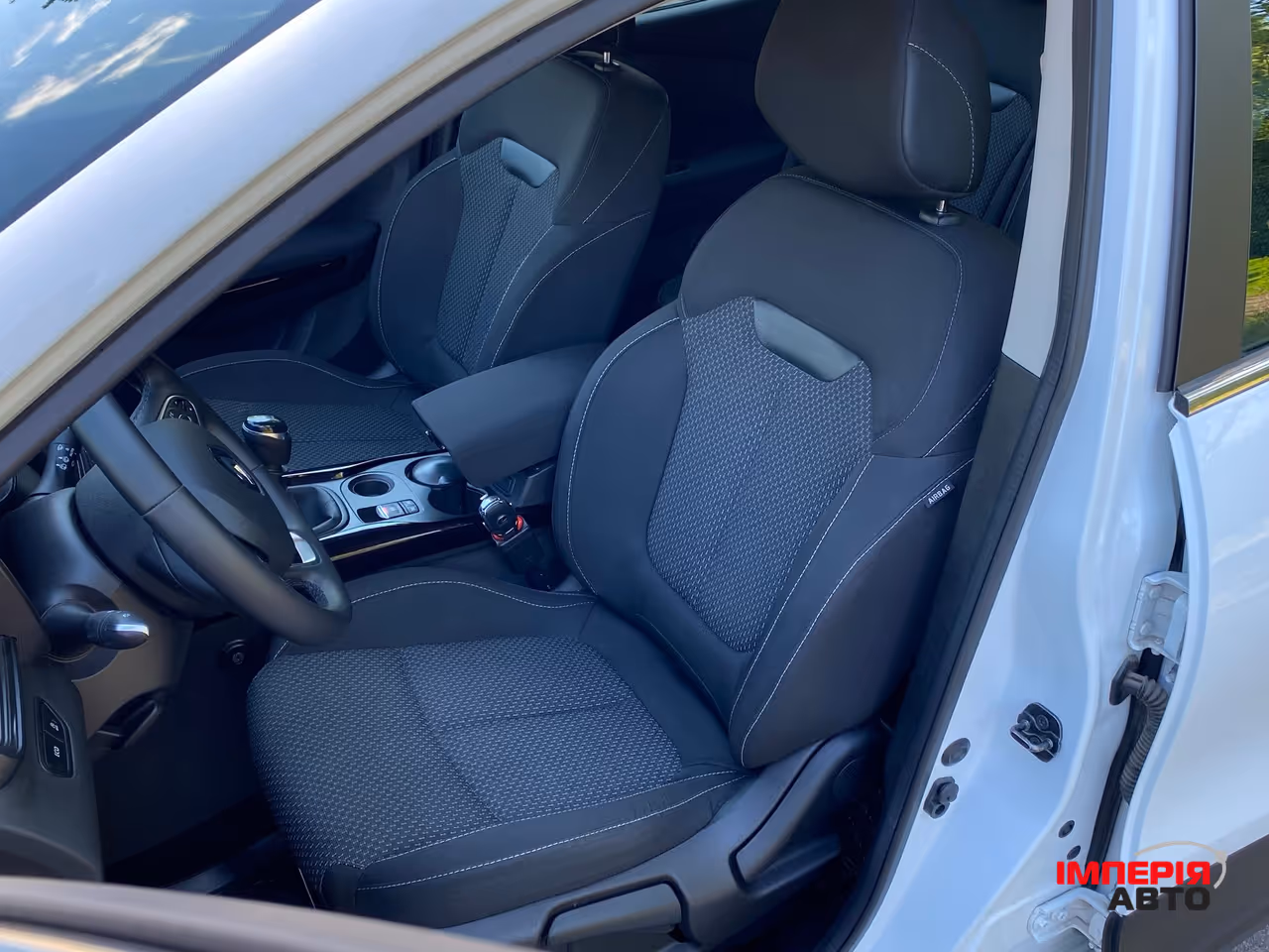 Renault Kadjar - фото 18