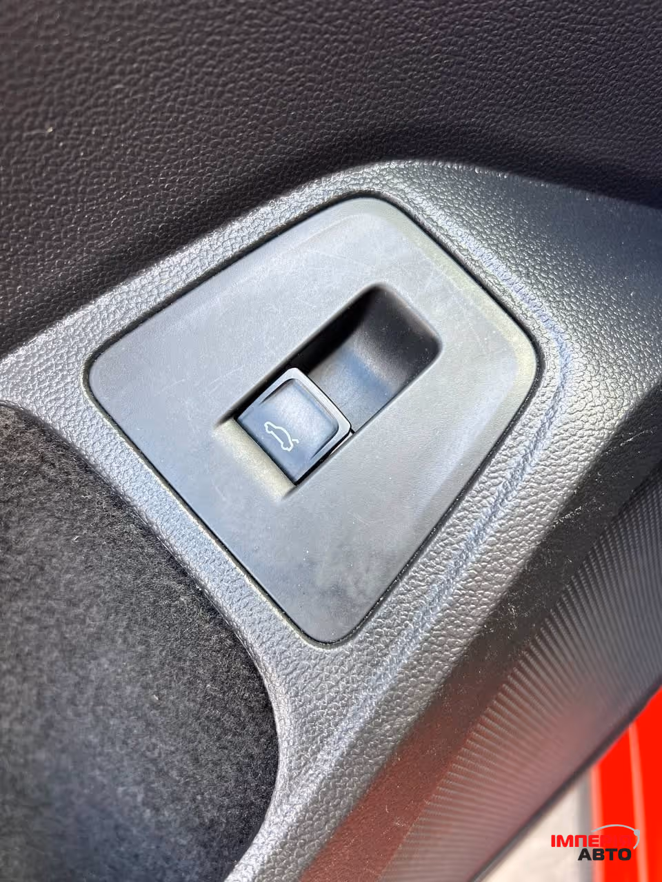 Volkswagen Tiguan - фото 23