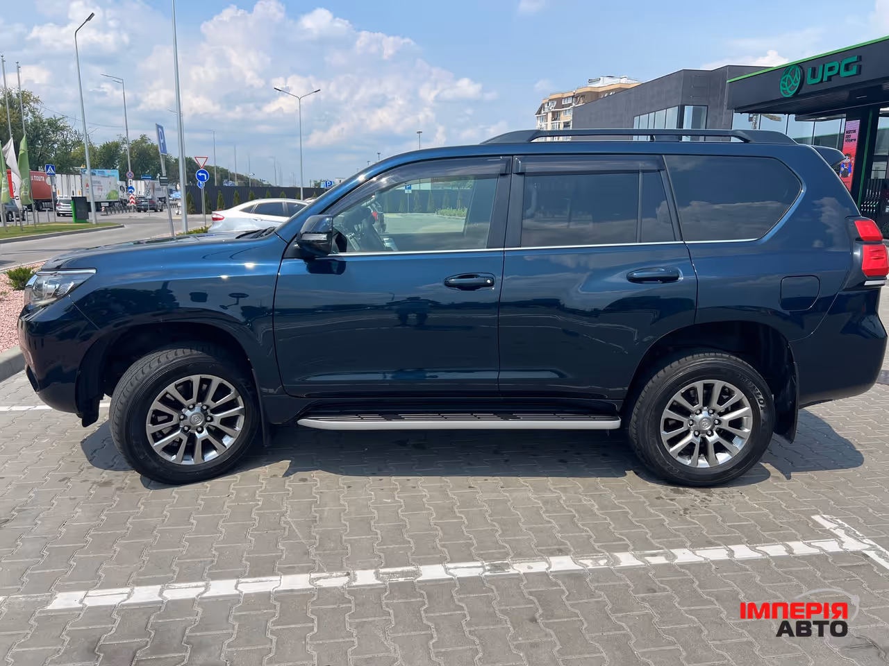 Toyota Land Cruiser Prado - фото 2