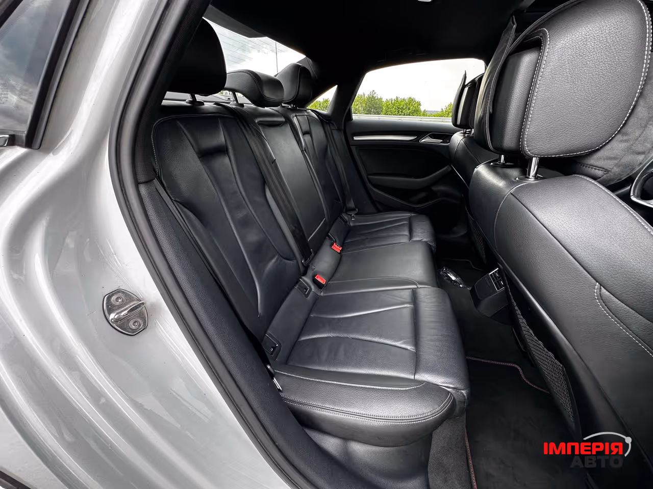 Audi S3 - фото 34