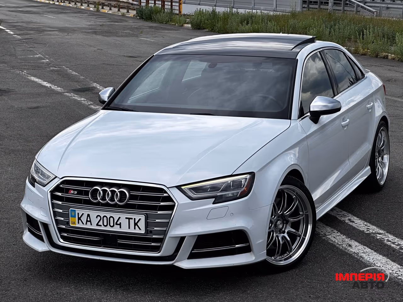 Audi S3 - фото 3