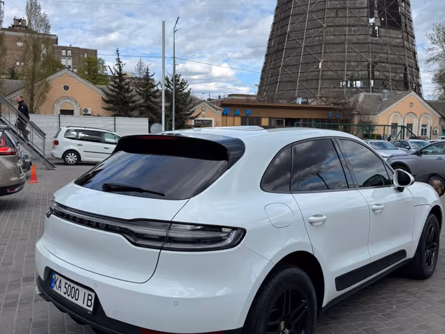 Porsche Macan - фото 3
