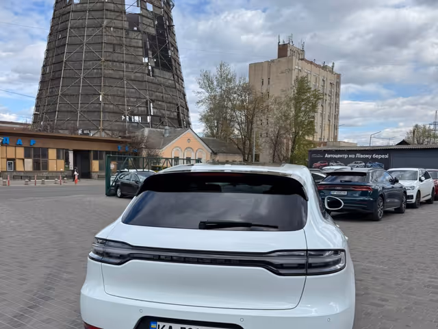 Porsche Macan - фото 4