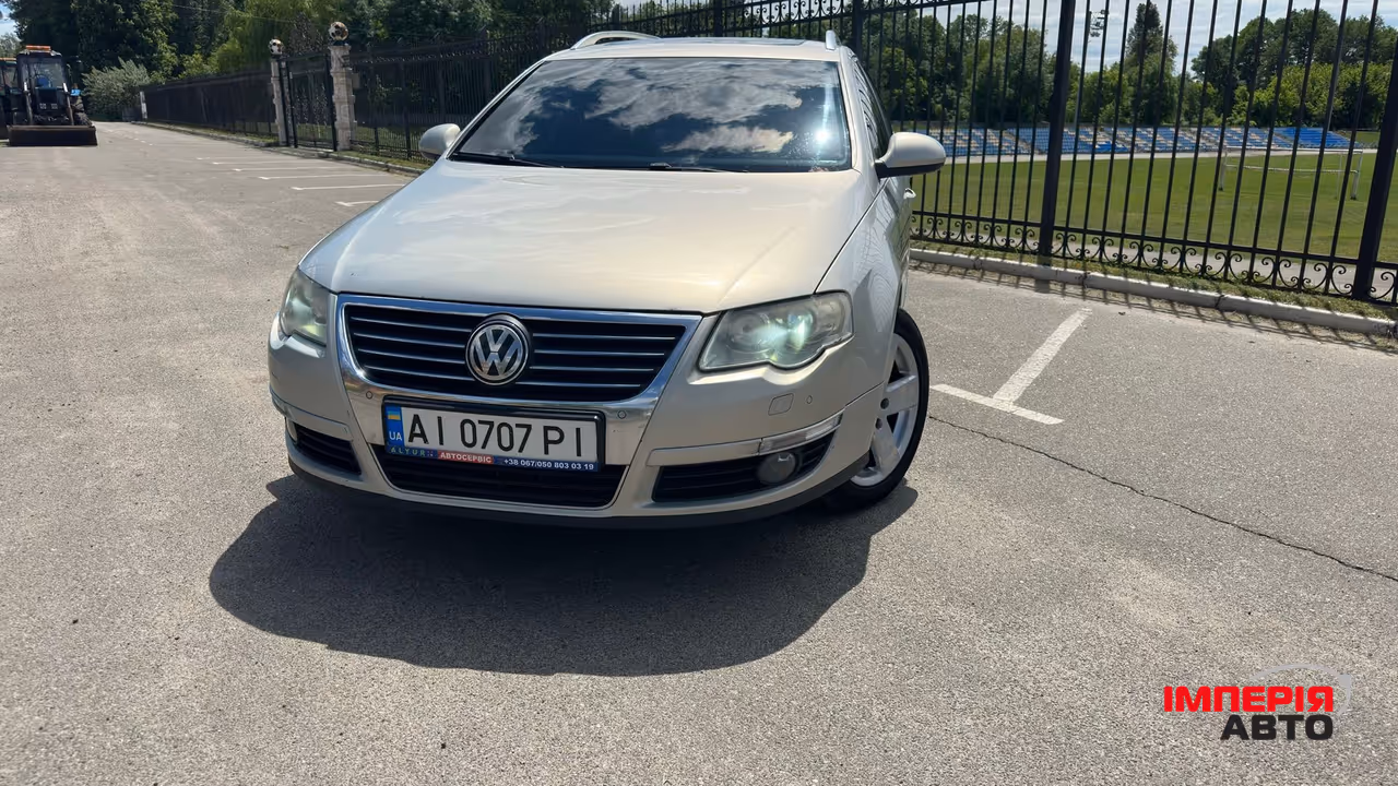 Volkswagen Passat - фото 2
