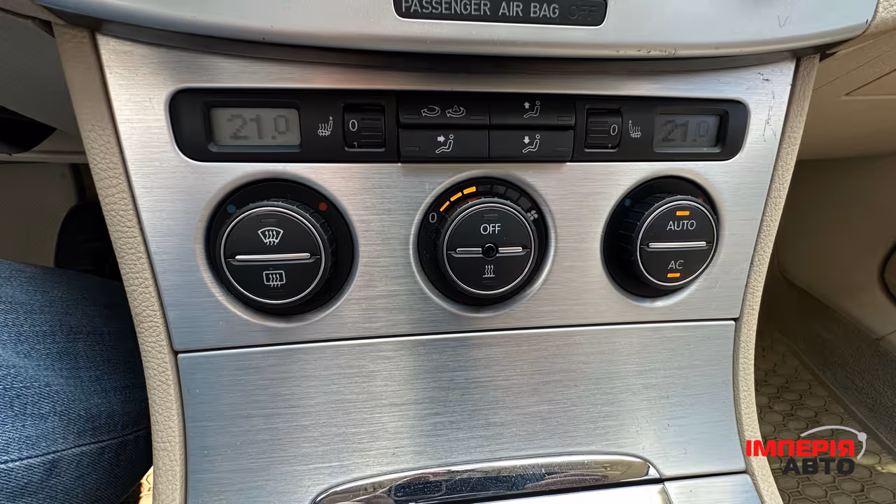 Volkswagen Passat - фото 45