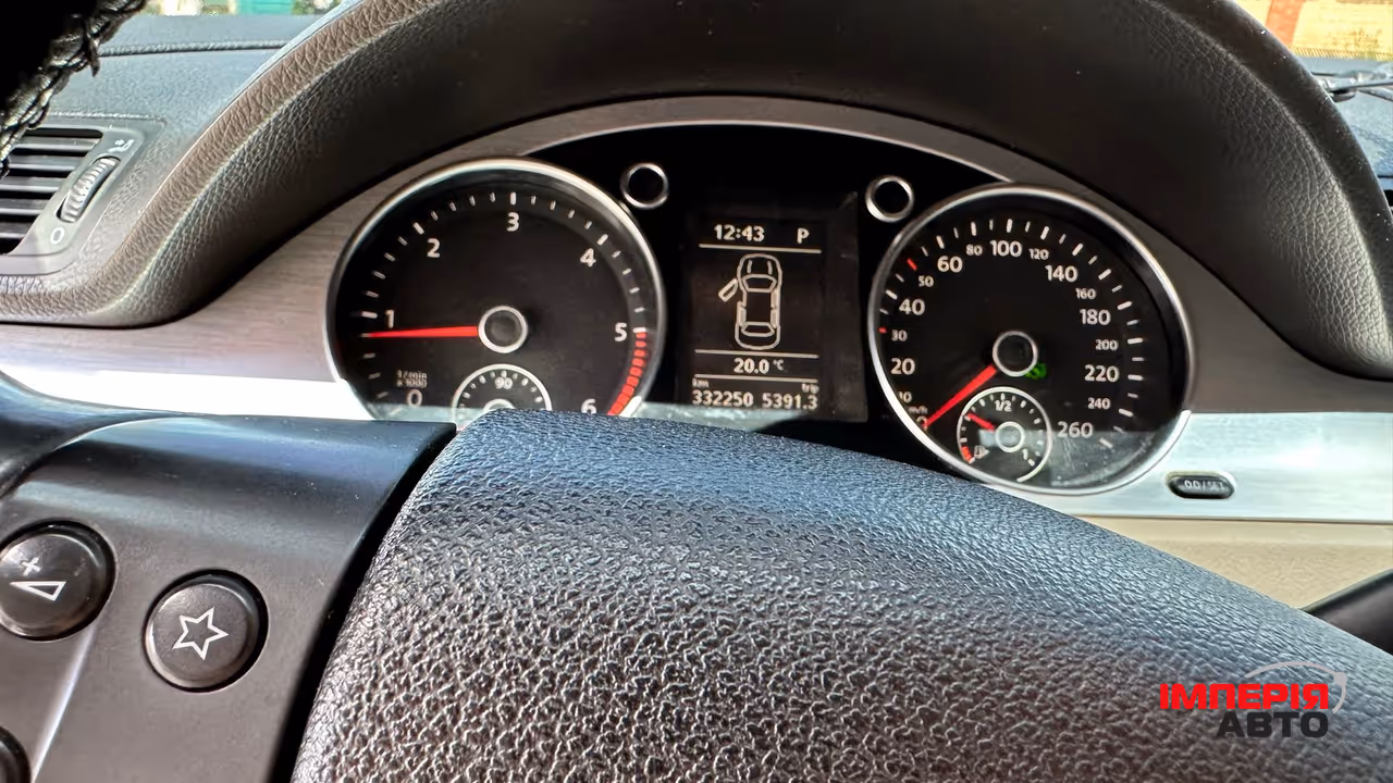 Volkswagen Passat - фото 33
