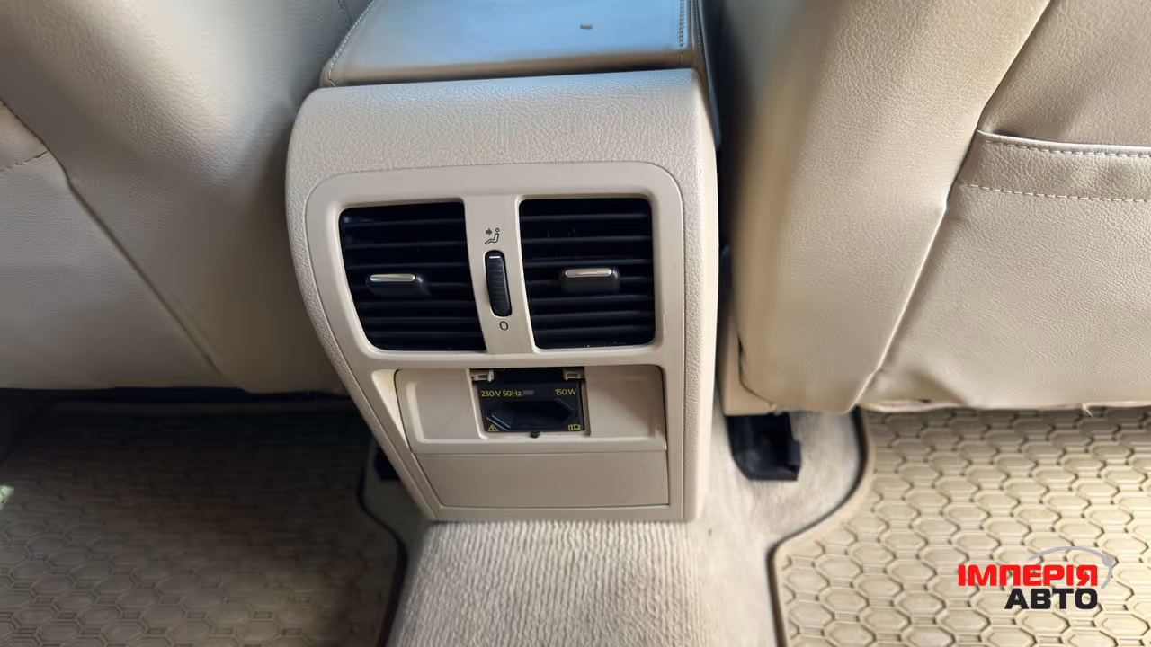 Volkswagen Passat - фото 22