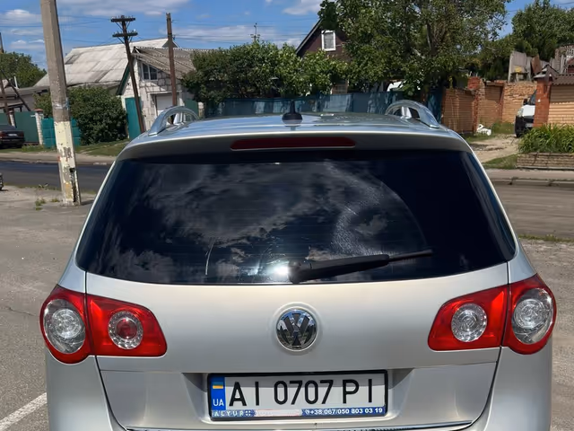 Volkswagen Passat - фото 5