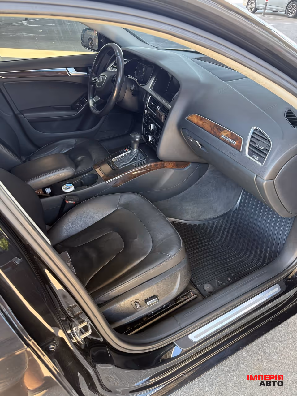 Audi A4 - фото 3