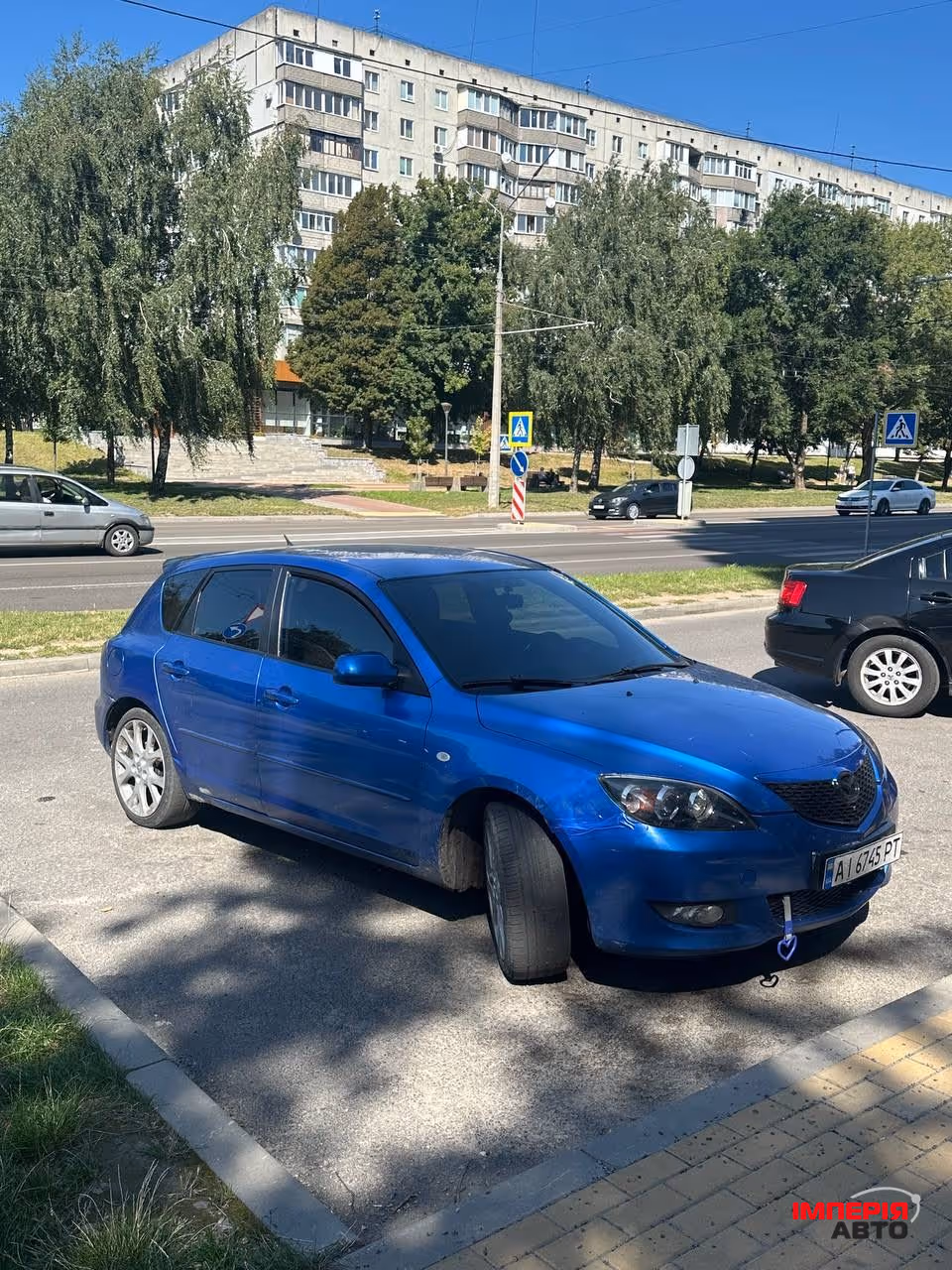 Mazda 3 - фото 2
