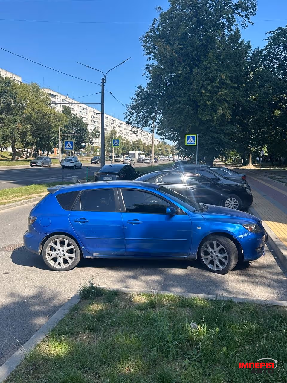 Mazda 3 - фото 3