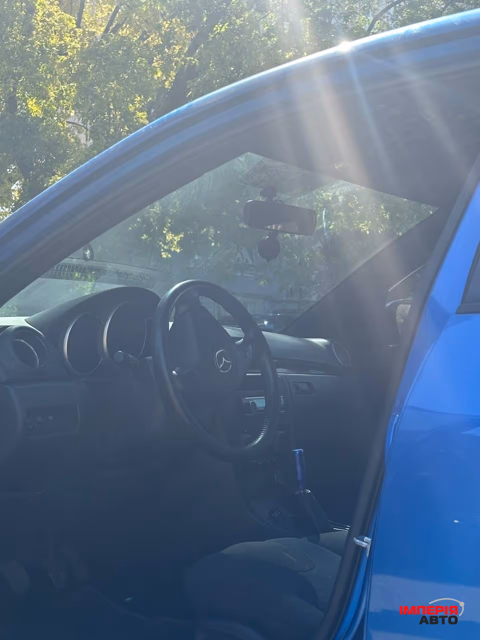 Mazda 3 - фото 6