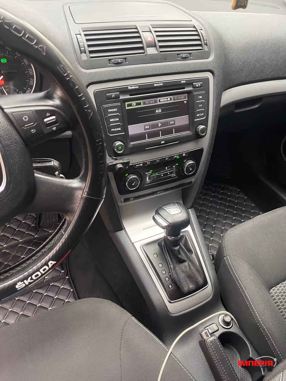 Skoda Octavia - фото 14