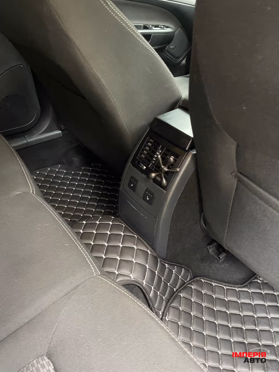 Skoda Octavia - фото 23