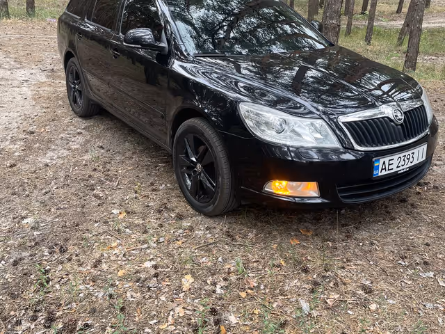 Skoda Octavia - фото 5