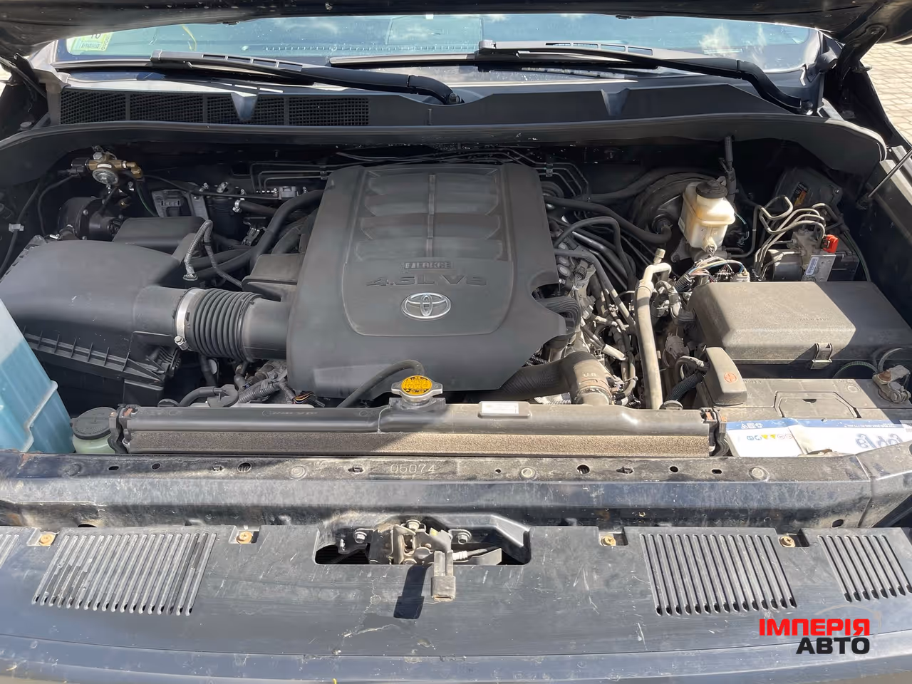 Toyota Tundra - фото 16