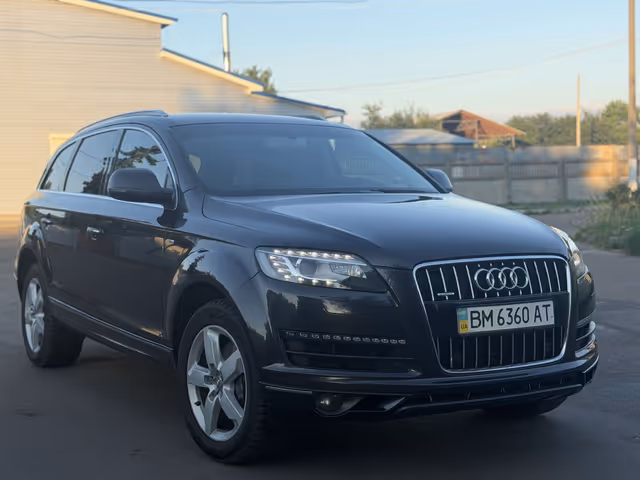 Audi Q7 - фото 4