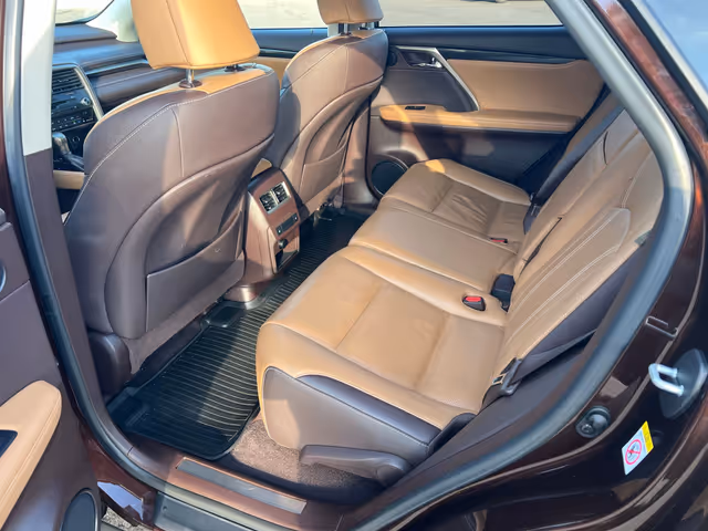 Lexus RX - фото 3