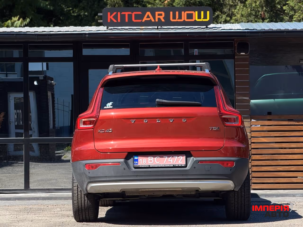 Volvo XC40 - фото 4