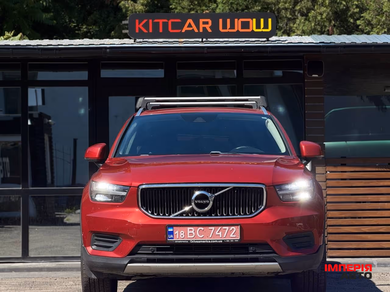 Volvo XC40 - фото 1