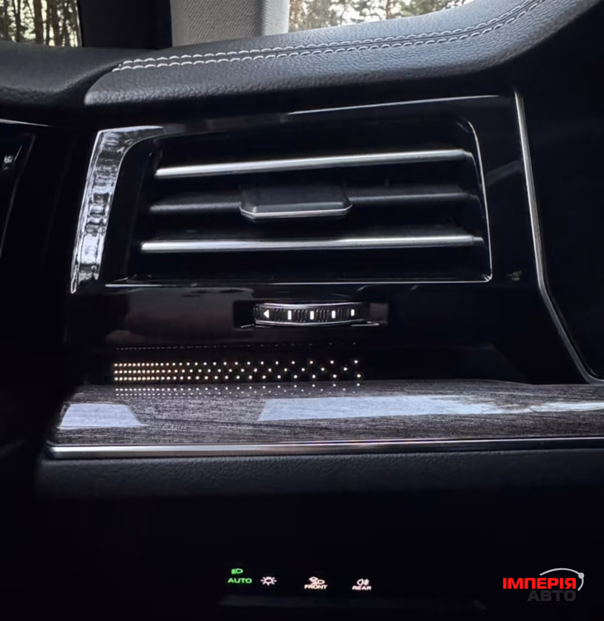 Volkswagen Touareg - фото 18
