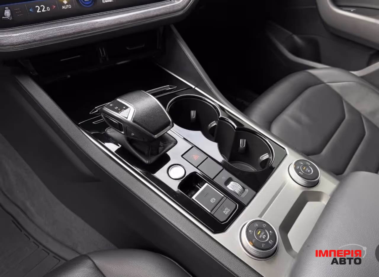 Volkswagen Touareg - фото 11