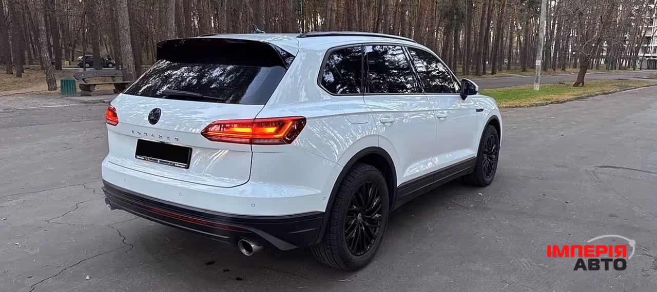 Volkswagen Touareg - фото 46