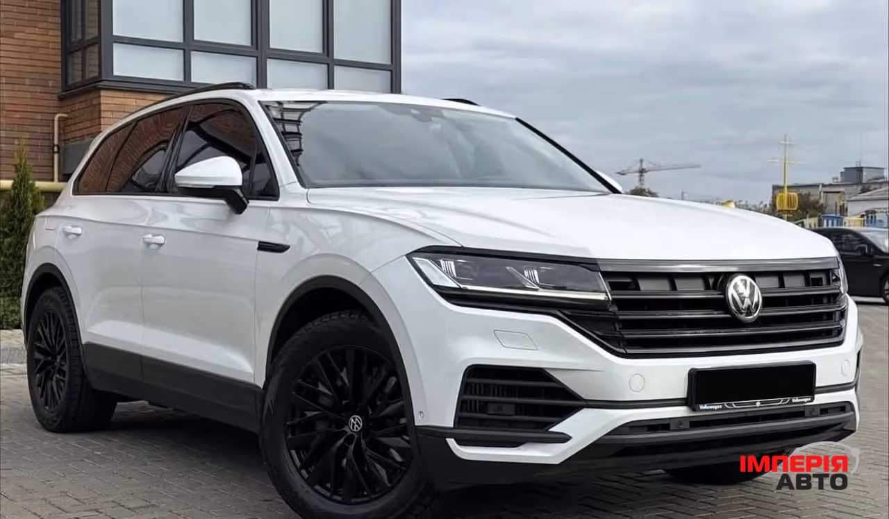 Volkswagen Touareg - фото 3