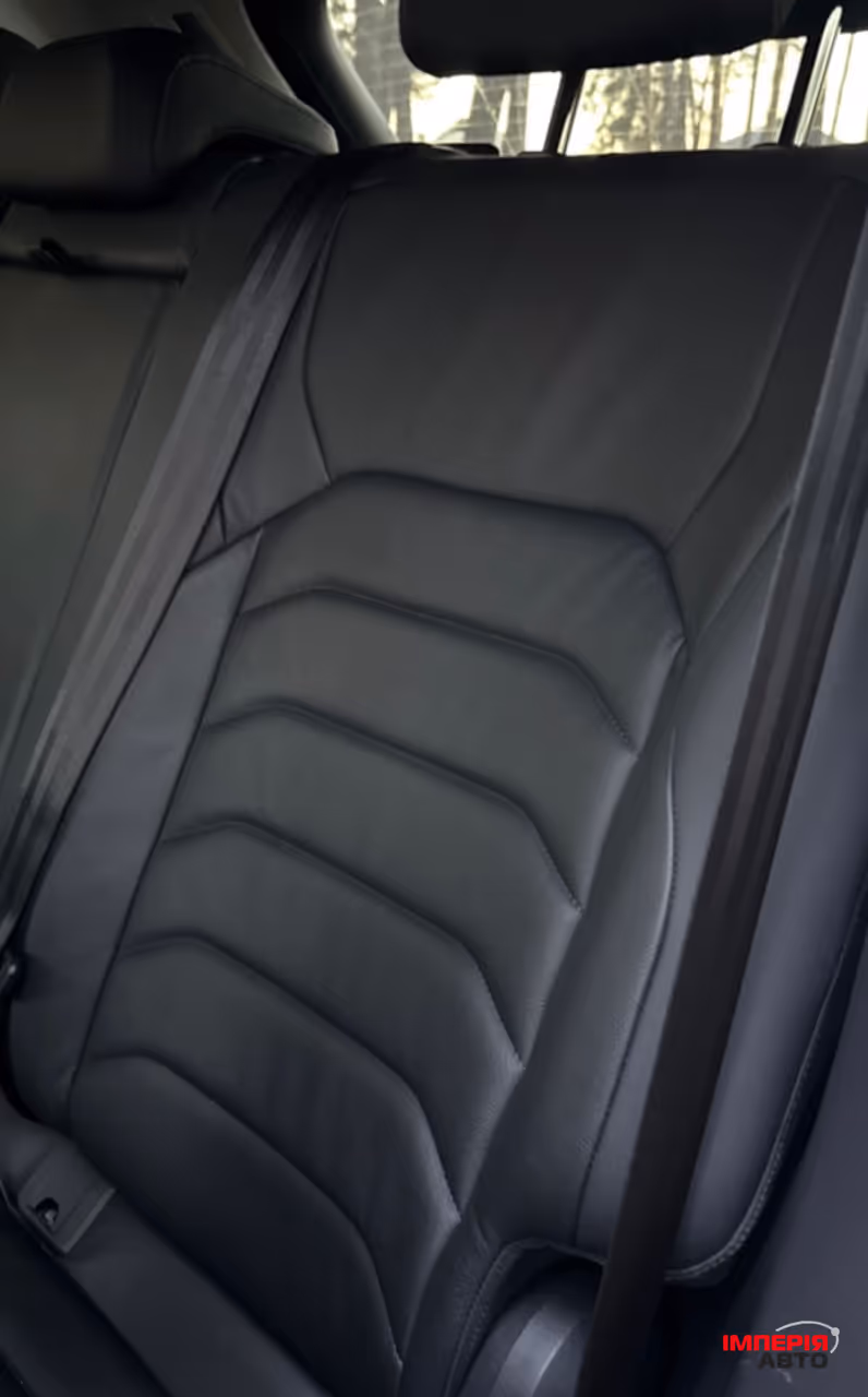 Volkswagen Touareg - фото 31