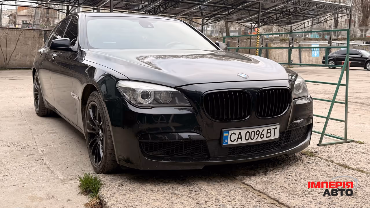 BMW 7 серії - фото 6