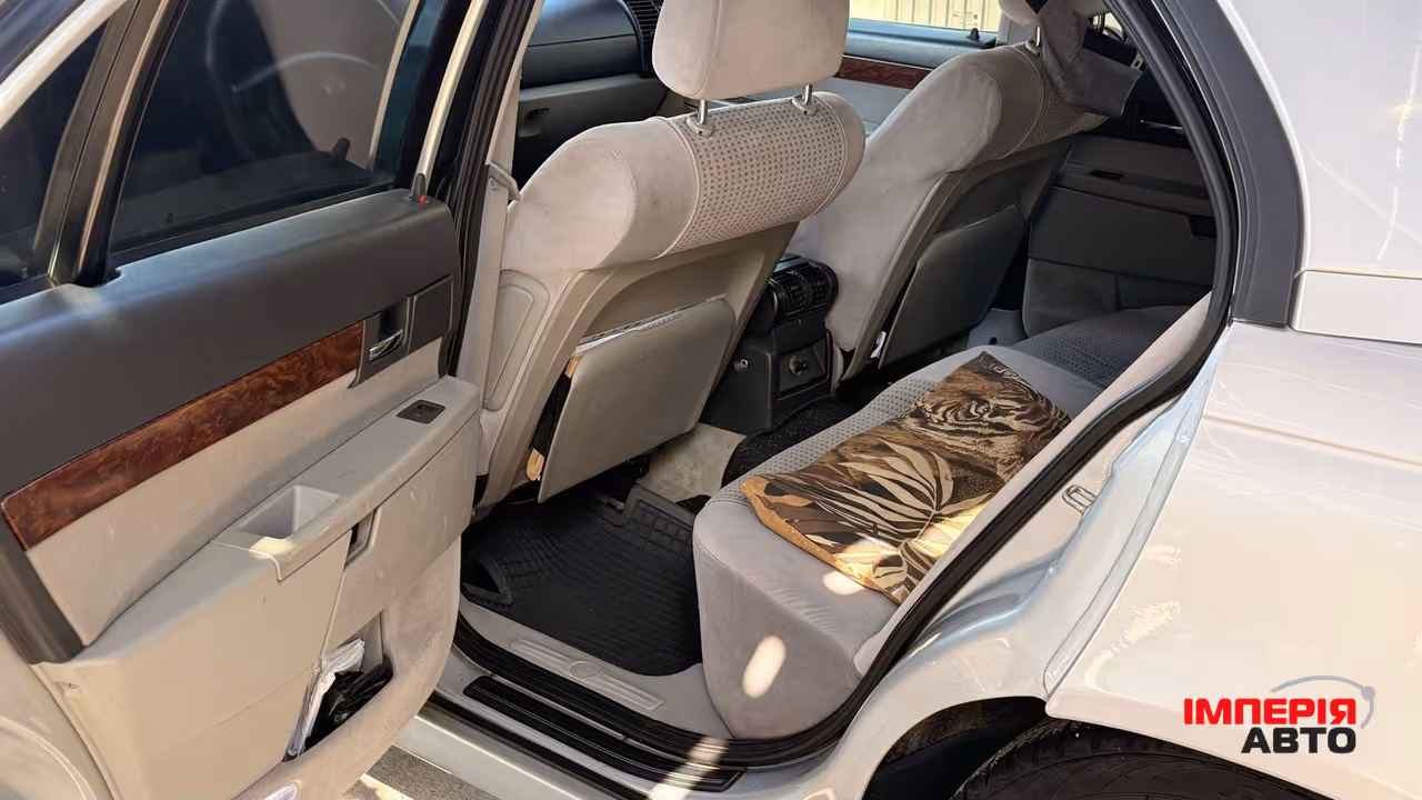 Opel Omega - фото 11