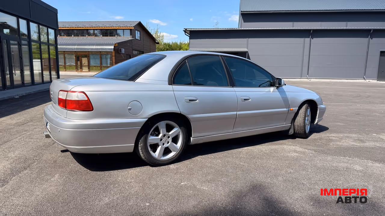 Opel Omega - фото 44