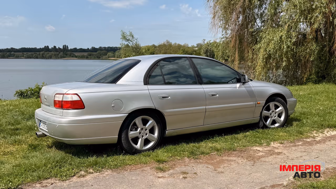 Opel Omega - фото 5