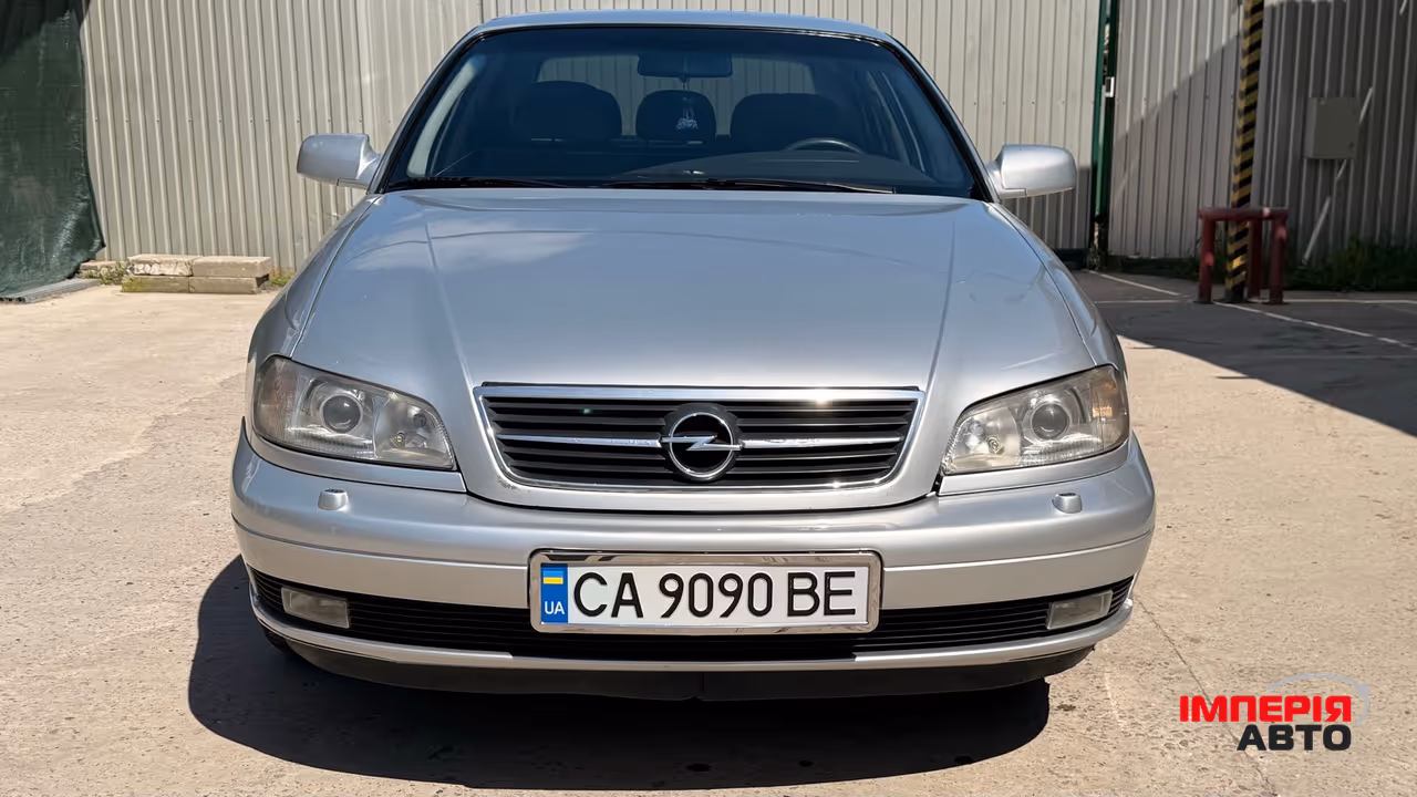 Opel Omega - фото 24