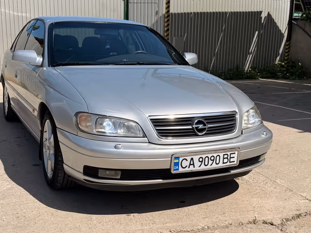 Opel Omega - зображення 1