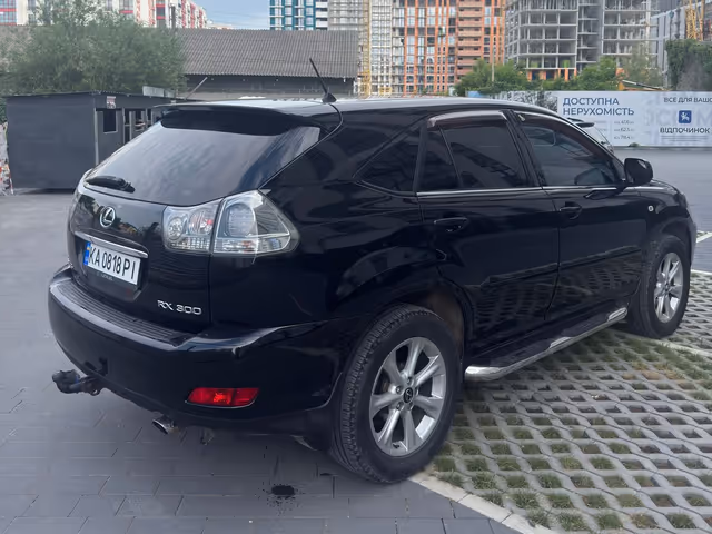 Lexus RX - фото 3