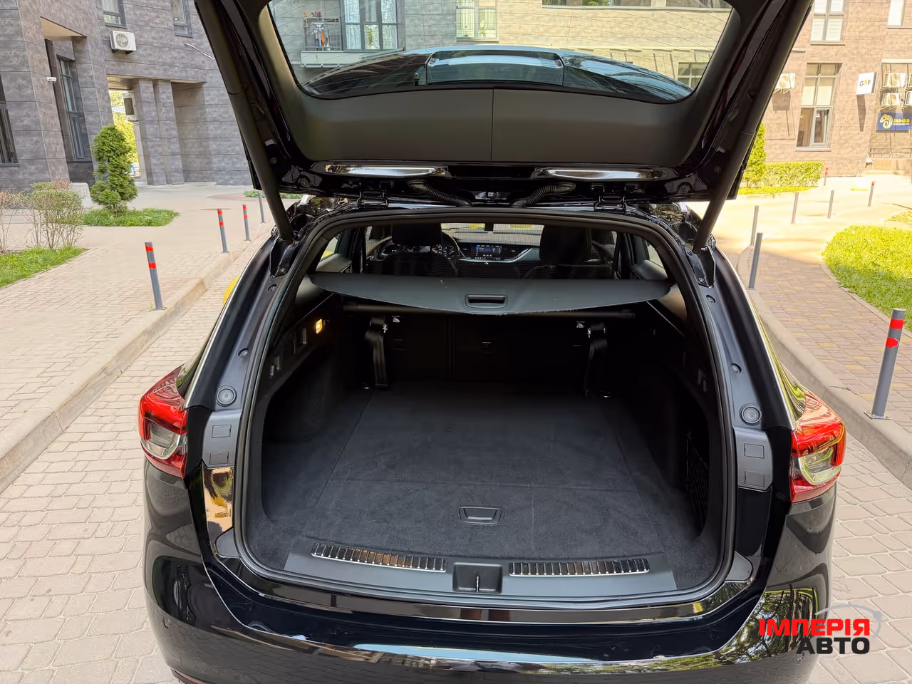 Opel Insignia - фото 13