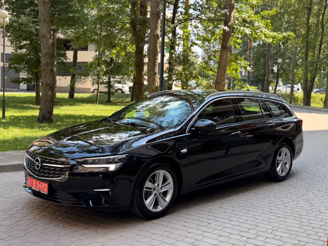 Opel Insignia - фото 4
