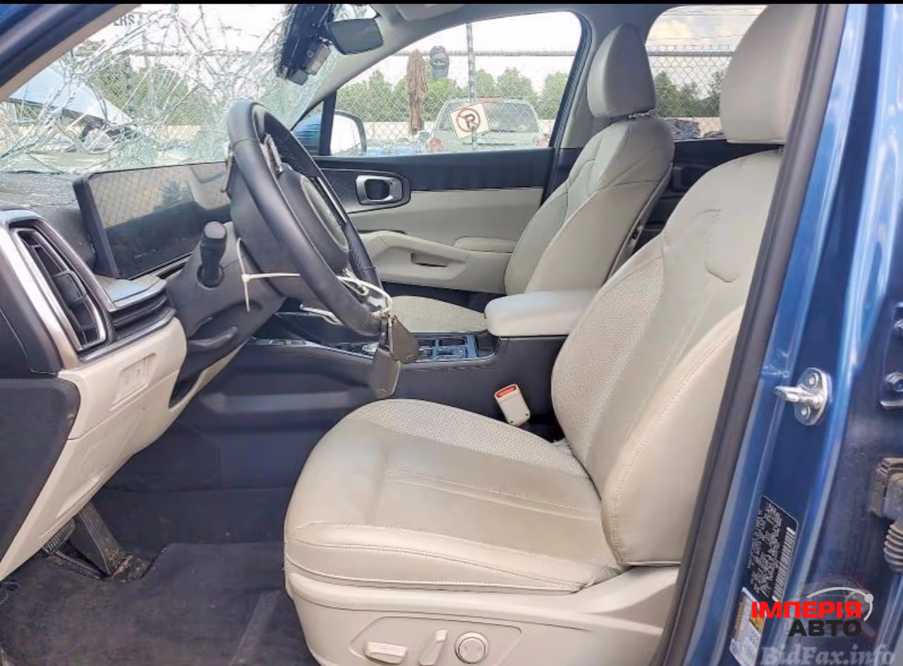 Kia Sorento - фото 4