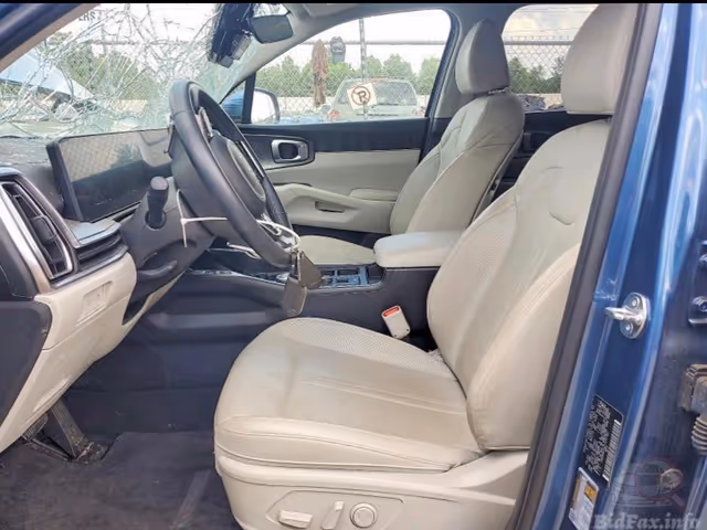 Kia Sorento - фото 4