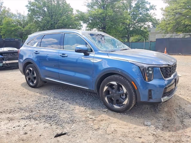 Kia Sorento - фото 3