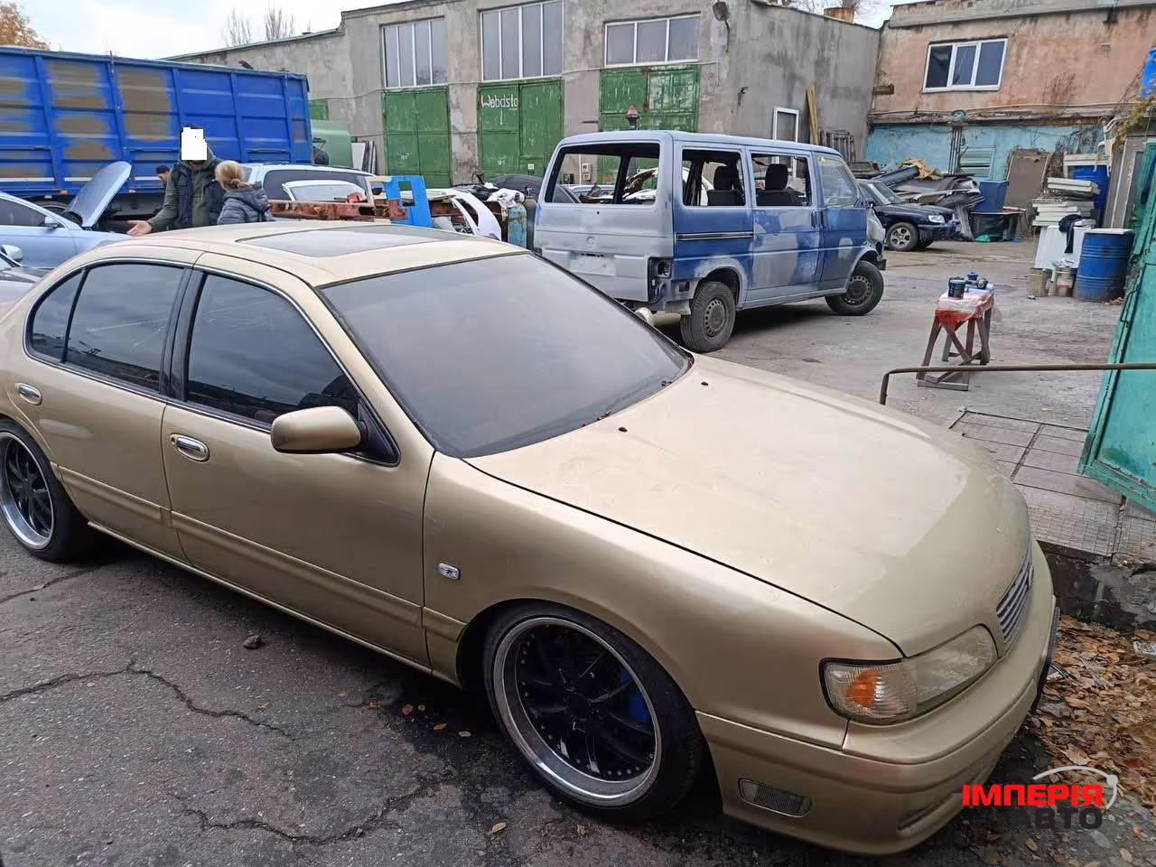 Nissan Maxima - фото 1