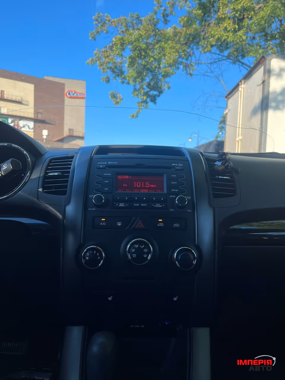 Kia Sorento - фото 29