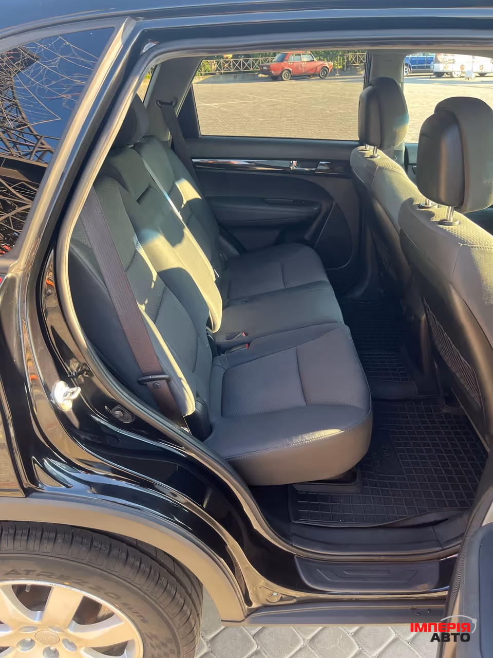 Kia Sorento - фото 15