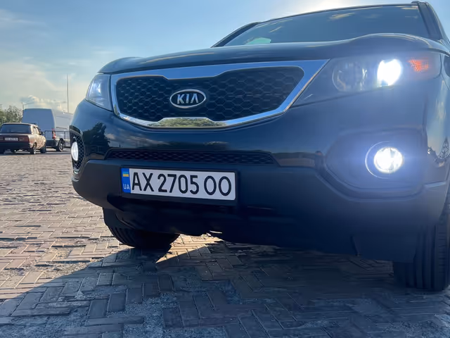 Kia Sorento - фото 2